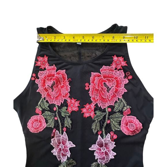Charlotte Russe Black Mesh Pink Floral Appliqué Bodysuit SZ Medium Fairy Flirty - Picture 12 of 14
